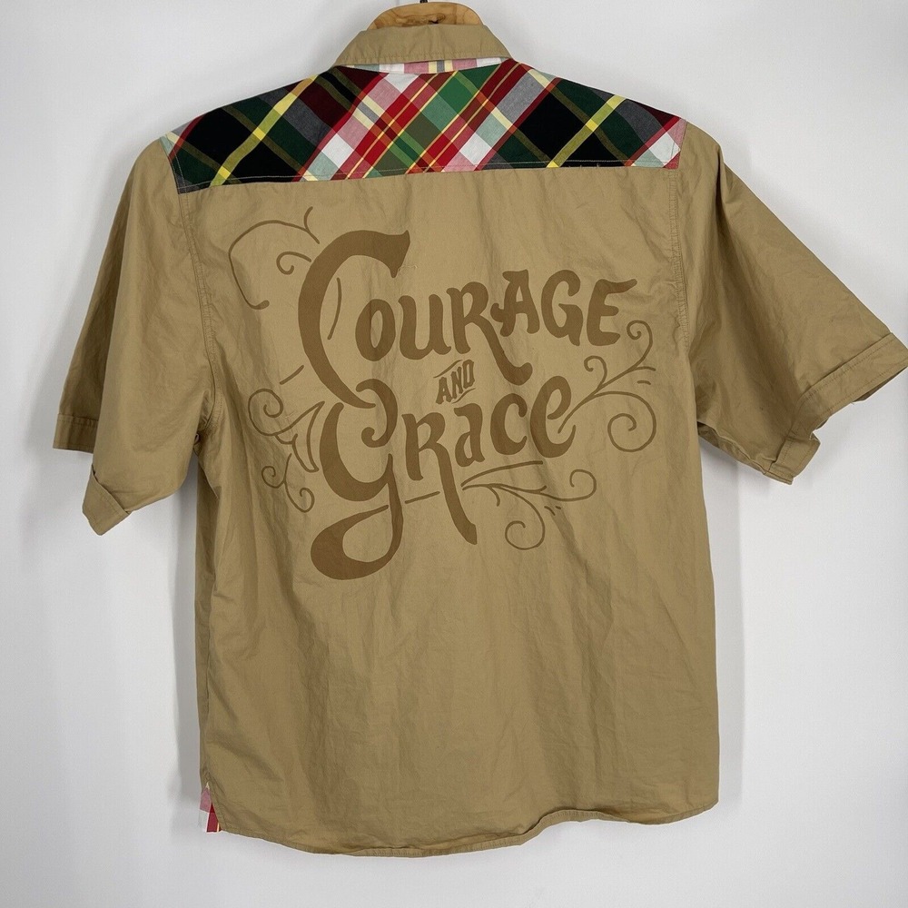 Akademiks Mens Khaki Plaid Accent Courage and Grace Graphic Button Down Shirt - Picture 6 of 8